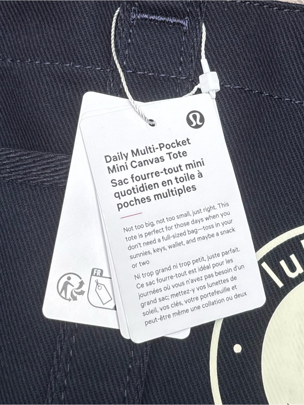NWT Lululemon Daily Multi Pocket Mini Canvas Tote Bag In True Navy/Bone - Picture 5 of 9